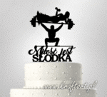 opper na tort weselny dla sportowców z napisem "miłość jest słodka" ozdoba na ślubny tort dla aktywnej pary